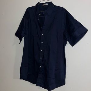 H2h button down shirt